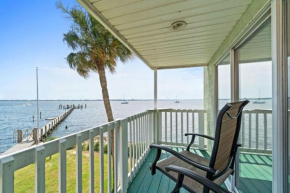 Bayfront townhome in historic St. Andrews